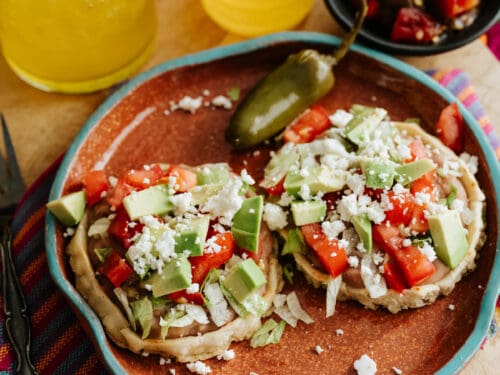 Difference between huaraches and sopes?