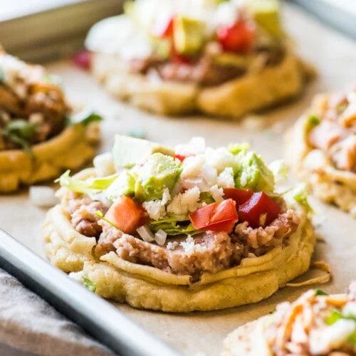 What is the difference between sopes and tostadas?